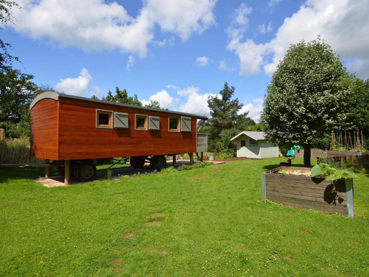 Charming Holiday Home In Malmedy With Sauna Стая снимка
