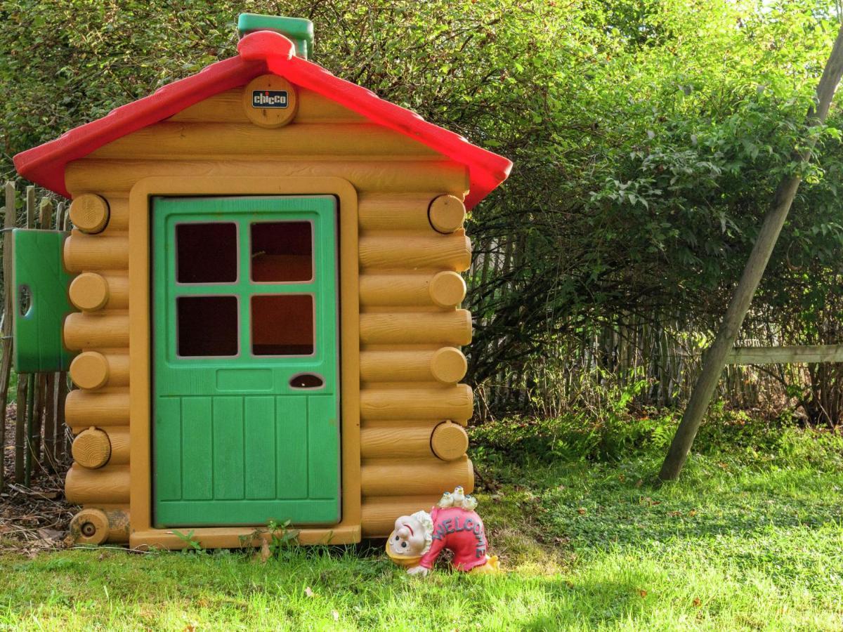Charming Holiday Home In Malmedy With Sauna Екстериор снимка
